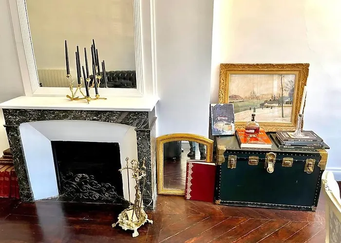 Exclusive Suite Parisian Palace